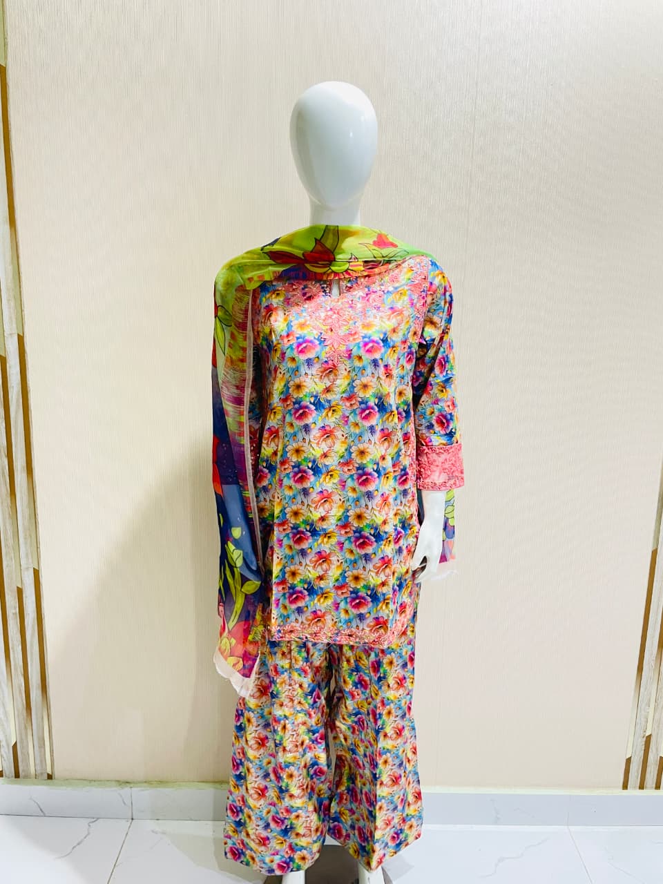 beautifully crafted Pure Printed Lawn